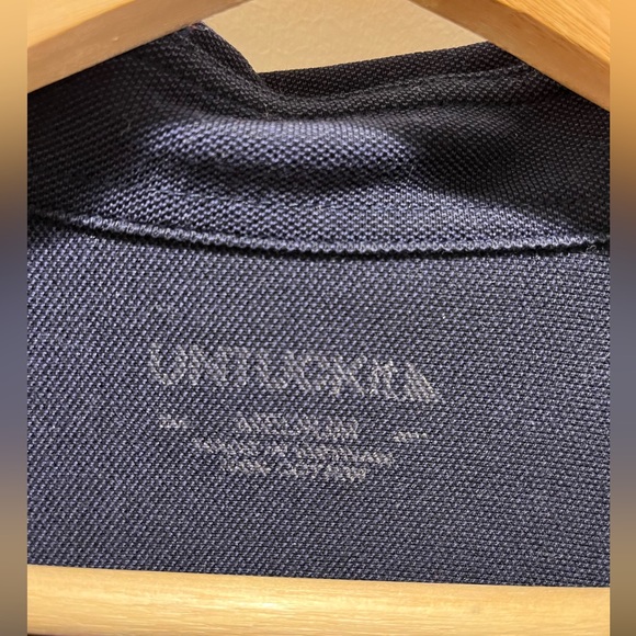 Untuckit Navy Blue knit Buttondown - Picture 3 of 4